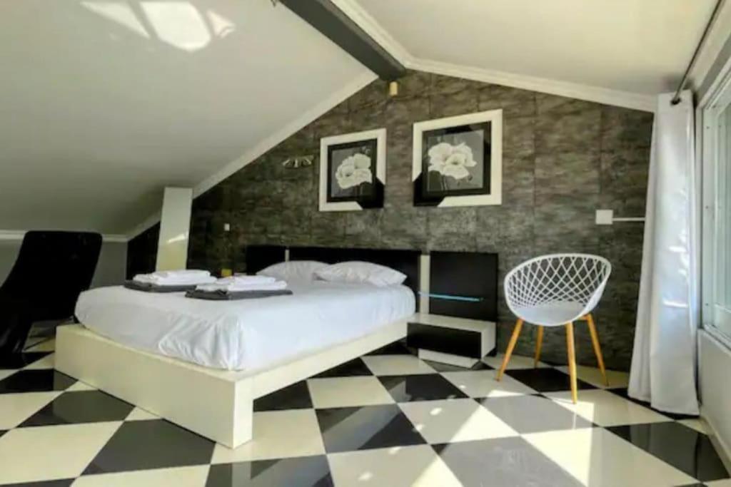 הוילה Fajã de Baixo Urban Park House מראה חיצוני תמונה